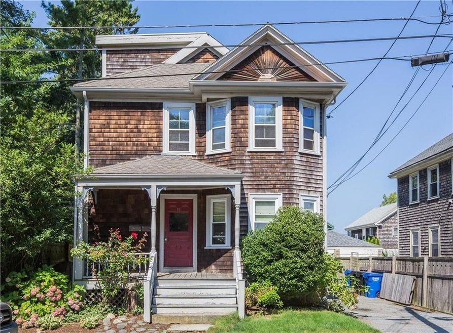 15 Earl Ave unit 1, Newport, RI 02840 - photo 1
