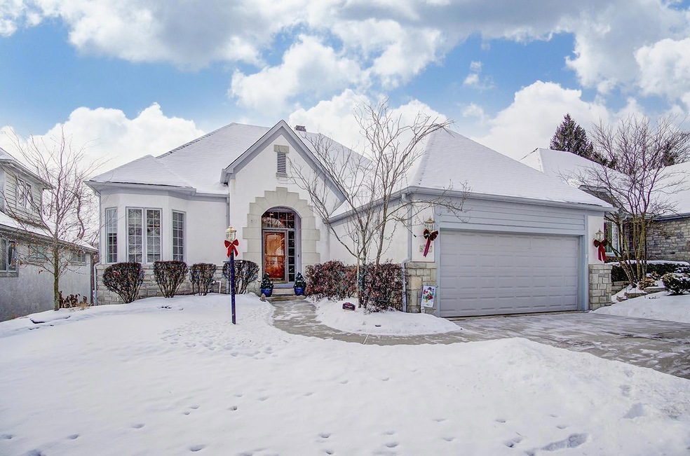 817 Katherines Ridge Ln, Columbus, OH 43235 - photo 1