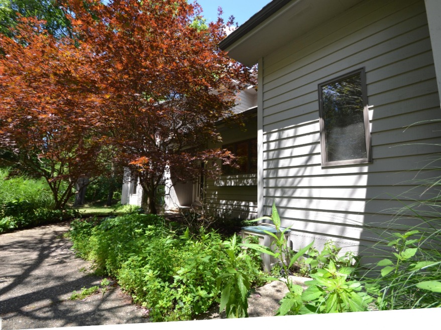 7683 Knapp NE