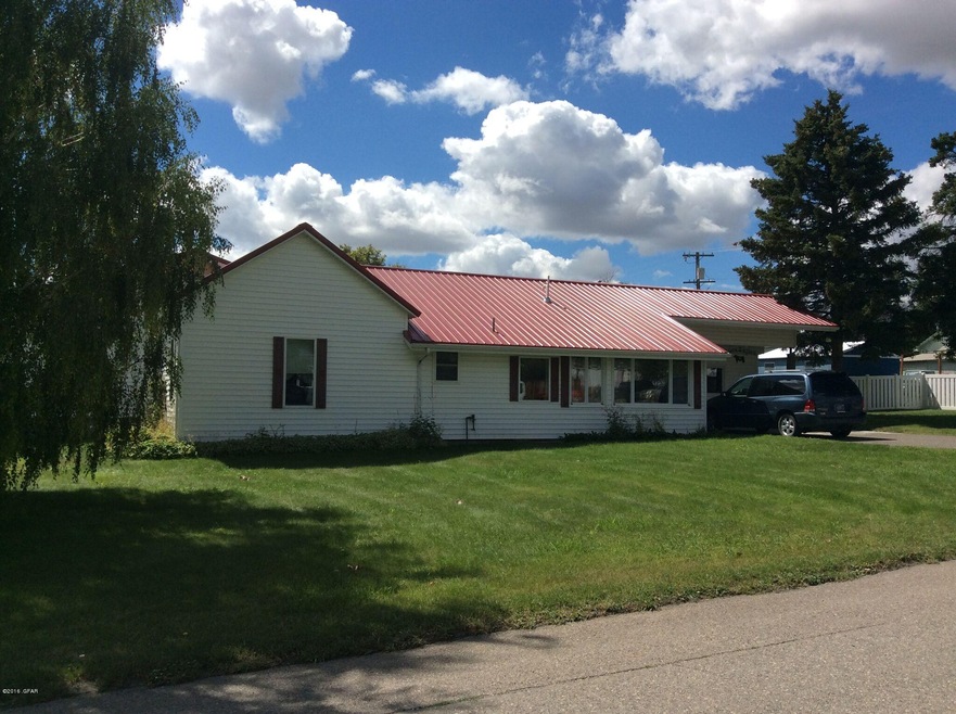 Corner lot