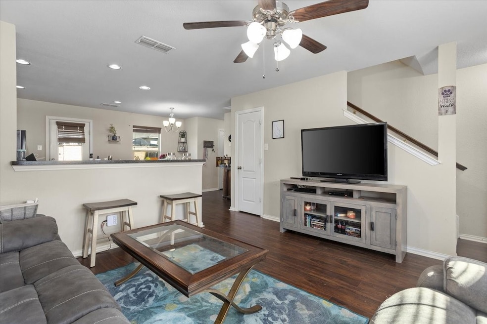 For Sale $280,000 • Co-Listing Agent