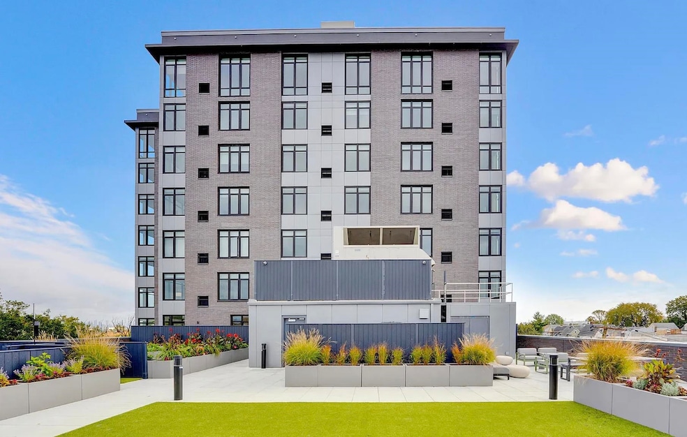 957 Broadway unit 904, Bayonne, NJ 07002 - photo 1