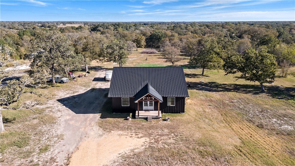 7843 County Road 125, Caldwell, TX 77836 - photo 1
