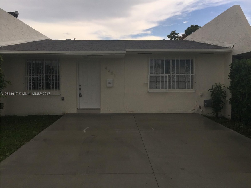 4261 SW 69th Ave, Miami, FL 33155 - photo 1
