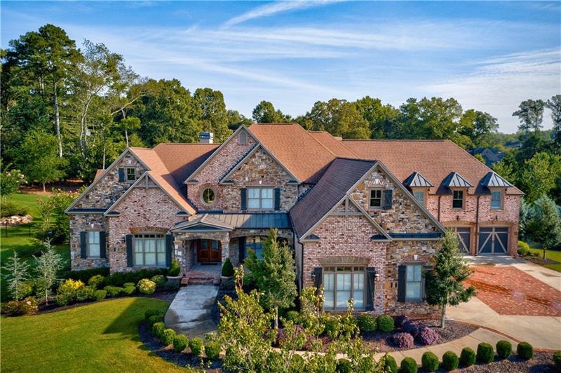 810 King Estates Ct, Roswell, GA 30075 - photo 1