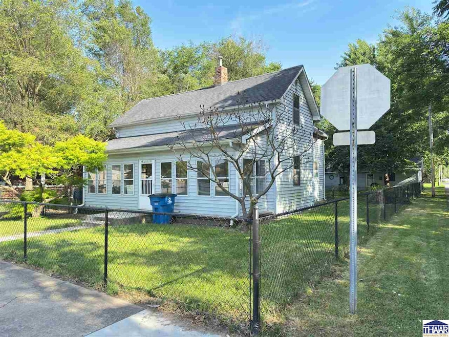 4 E Johnson Ave, West Terre Haute, IN 47885 - photo 1