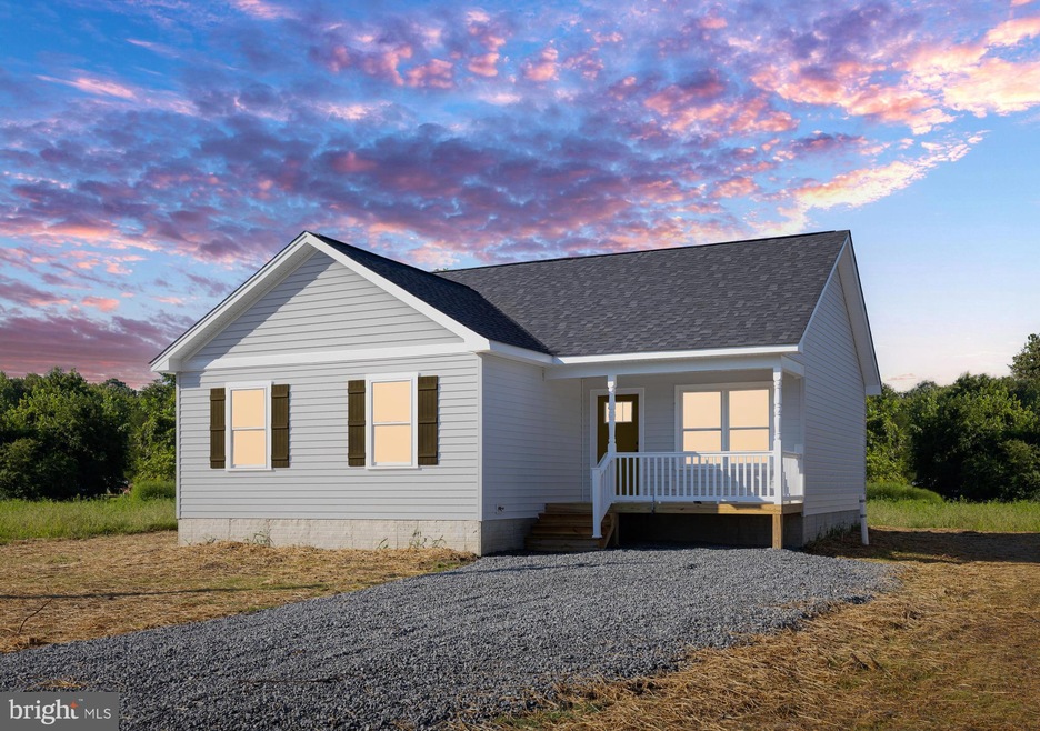 218 Latane Dr, Colonial Beach, VA 22443 - photo 1