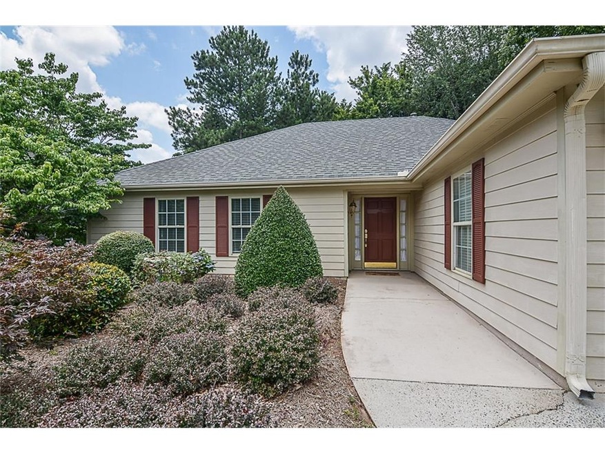 Sought-after 3 bedroom, 2 bathroom ranch in an exc
