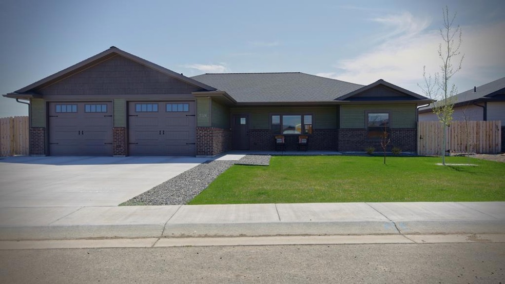 3326 Hardpan Ave, Cody, WY 82414 - photo 1