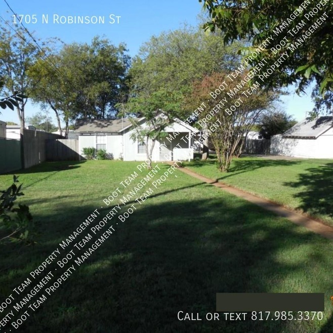 1705 N Robinson St, Cleburne, TX 76031 - photo 1