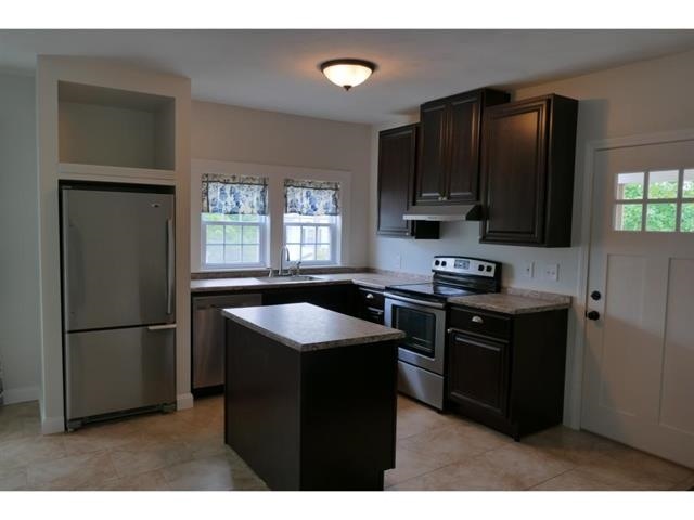 25 Broad St unit 2, Nashua, NH 03064 - photo 1