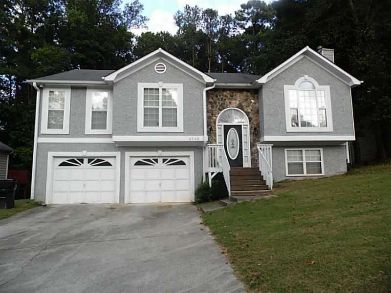 Exterior Front.