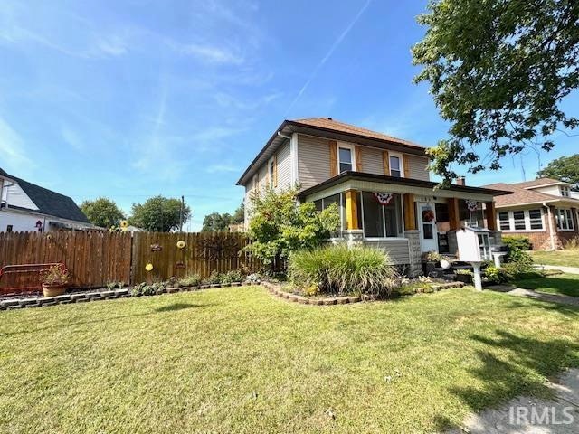 605 S Main St, Knox, IN 46534 - photo 1