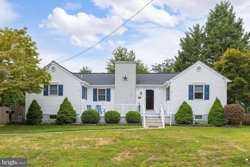 138 N Fernwood Ave, Pitman, NJ 08071 - photo 1