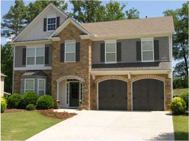 Exterior Front. Great level lot.