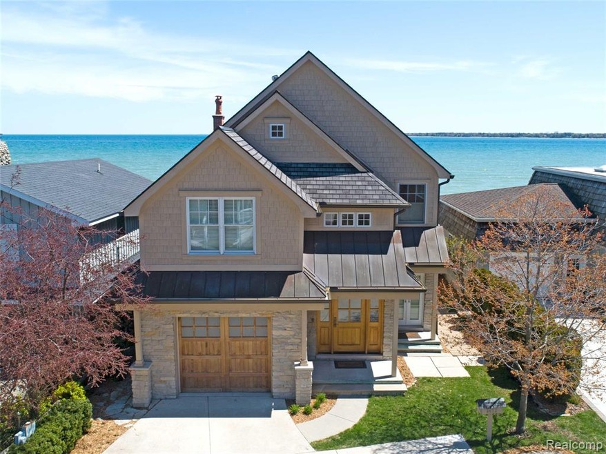 3472 Conger