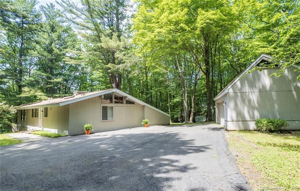 Welcome to 34 Partrick Lane, Wilton, CT