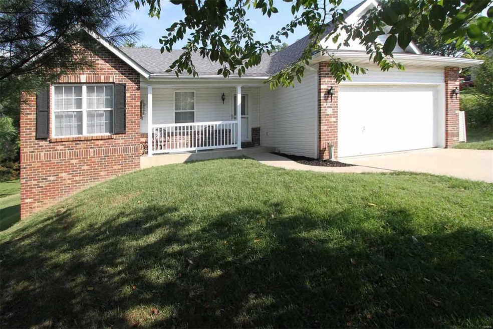 39 Alta St, Glen Carbon, IL 62034 - photo 1