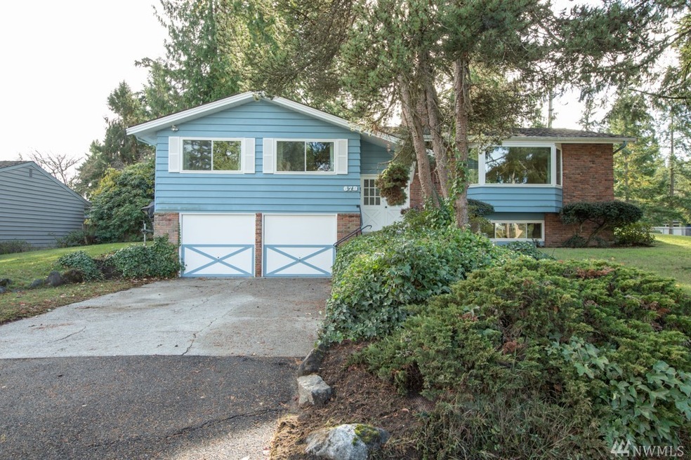 Sold $835,000 • Co-Listing Agent