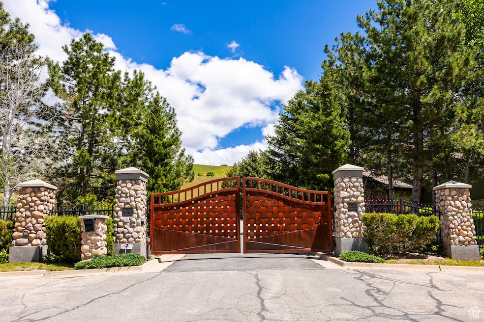 936 E Northvale Way unit 3, Salt Lake City, UT 84103 - photo 1