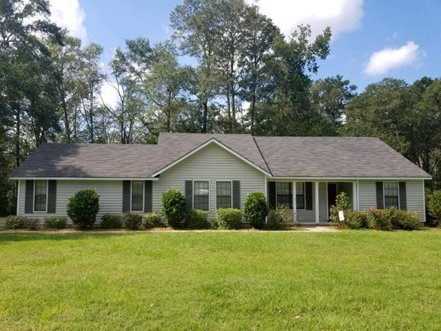 103 Chewalla Cir, Eufaula, AL 36027 - photo 1