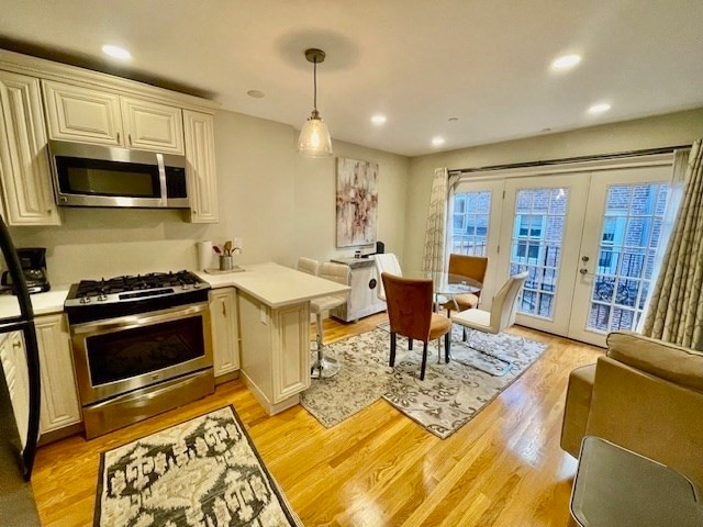 17r Clark St unit 4, Boston, MA 02109 - photo 1