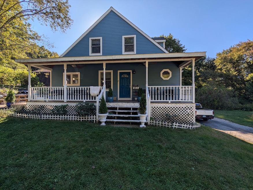 541 Benson Rd, Middlebury, CT 06762 - photo 1