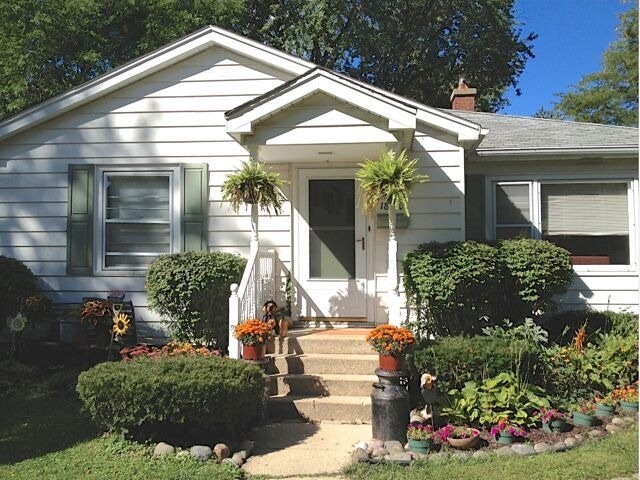 18410 Perth Ave, Homewood, IL 60430 - photo 1