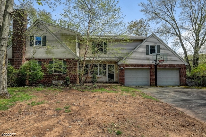 1968 Grenville Rd, Scotch Plains, NJ 07076 - photo 1