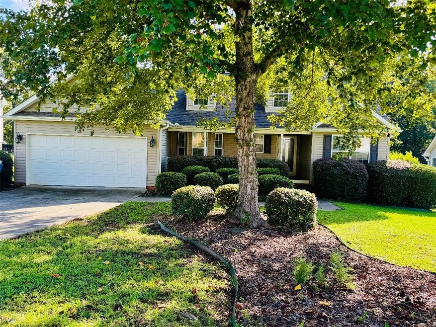 For Sale $259,000 • Co-Listing Agent
