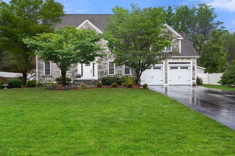25 Annawon Ave, Wrentham, MA 02093 - photo 1