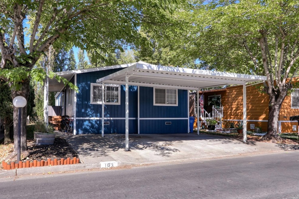 163 Rancho Verde Cir unit 163, Rohnert Park, CA 94928 - photo 1