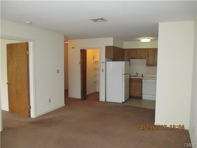 181 Westport Ave unit 1, Norwalk, CT 06851 - photo 1