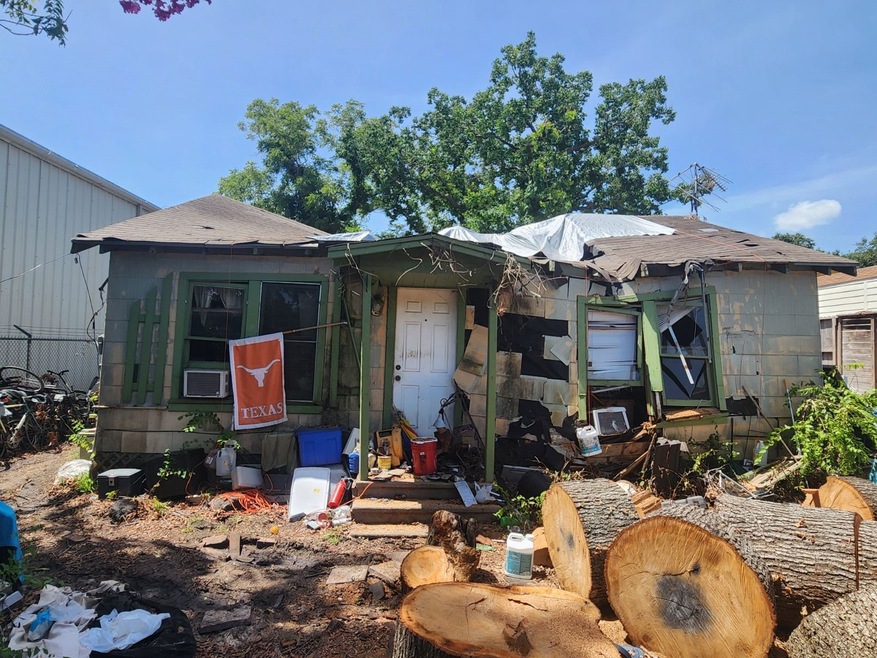 4823 Golden Forest Dr, Houston, TX 77091 - photo 1