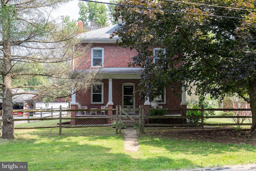 134 Lewis Rd, Reading, PA 19606 - photo 1