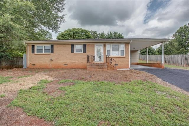 2428 Woodleaf Dr, Gastonia, NC 28052 - photo 1