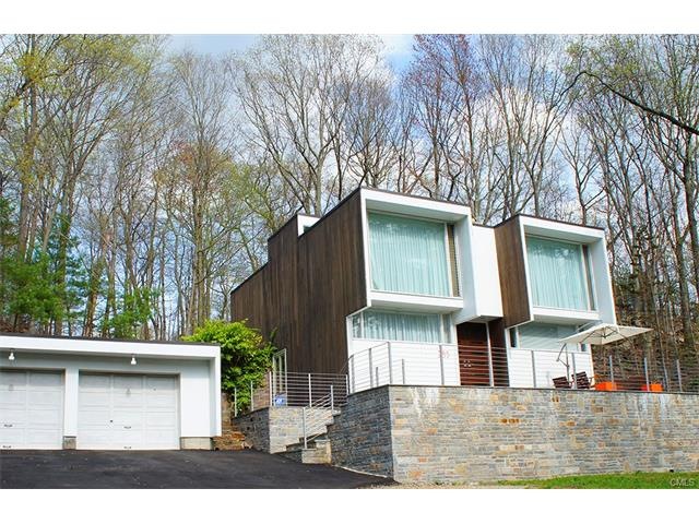 285 Strobel Rd, Trumbull, CT 06611 - photo 1