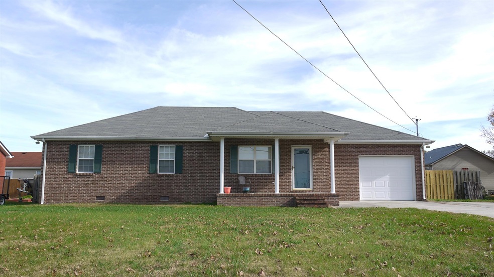 1425 Hills Chapel Rd, Manchester, TN 37355 - photo 1