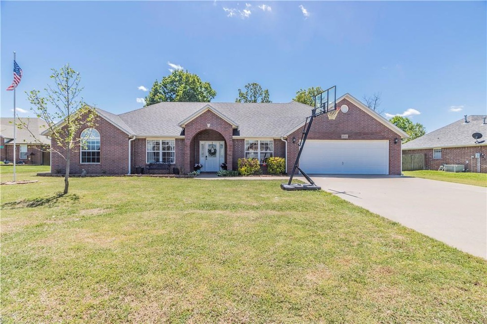 8008 Covington Rd, Siloam Springs, AR 72761 - photo 1