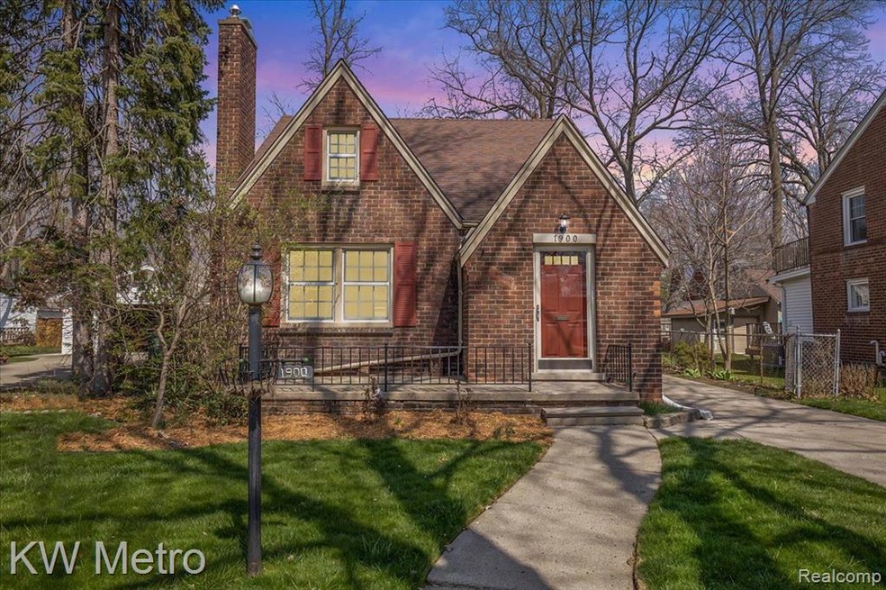 Welcome to this all-brick Berkley bungalow!