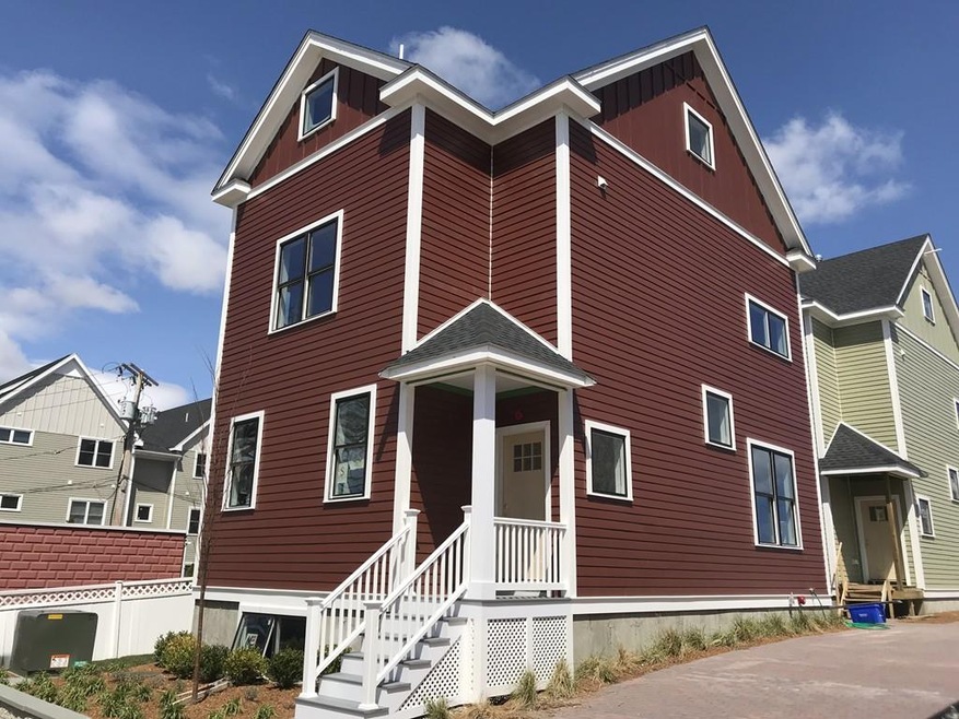 12 Warwick St, Somerville, MA 02145 - photo 1