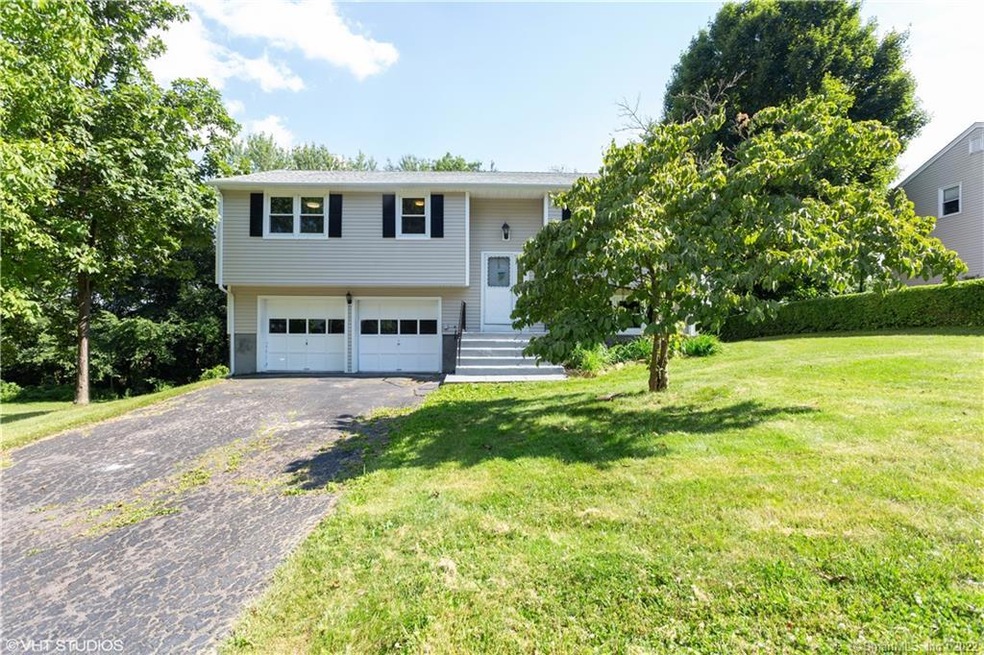 86 Varmor Dr, New Britain, CT 06053 - photo 1