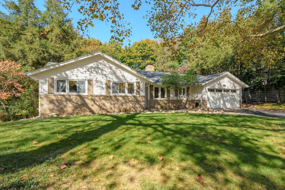 Sycamore_Ln_2226_Kalamazoo_49008-1