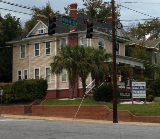 201 Spring St unit 3, Macon, GA 31201 - photo 1