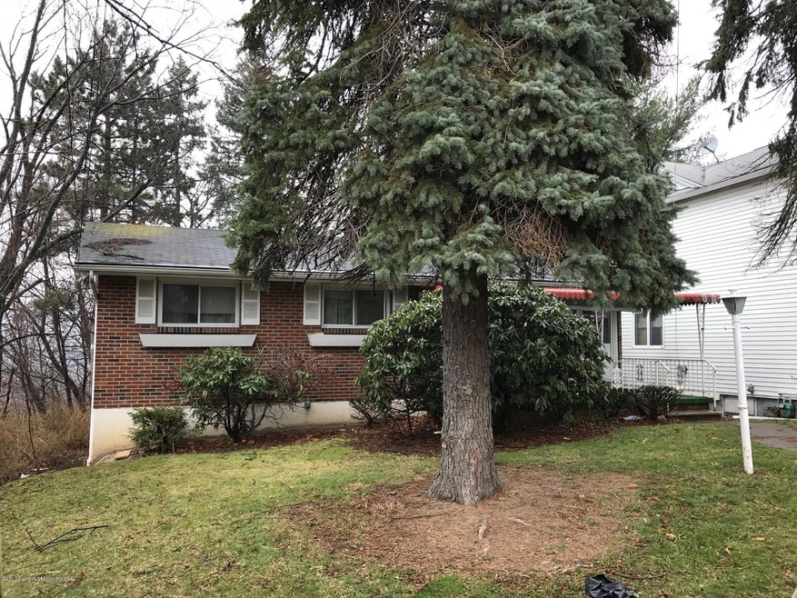 3322 Cedar Ave, Moosic, PA 18507 - photo 1