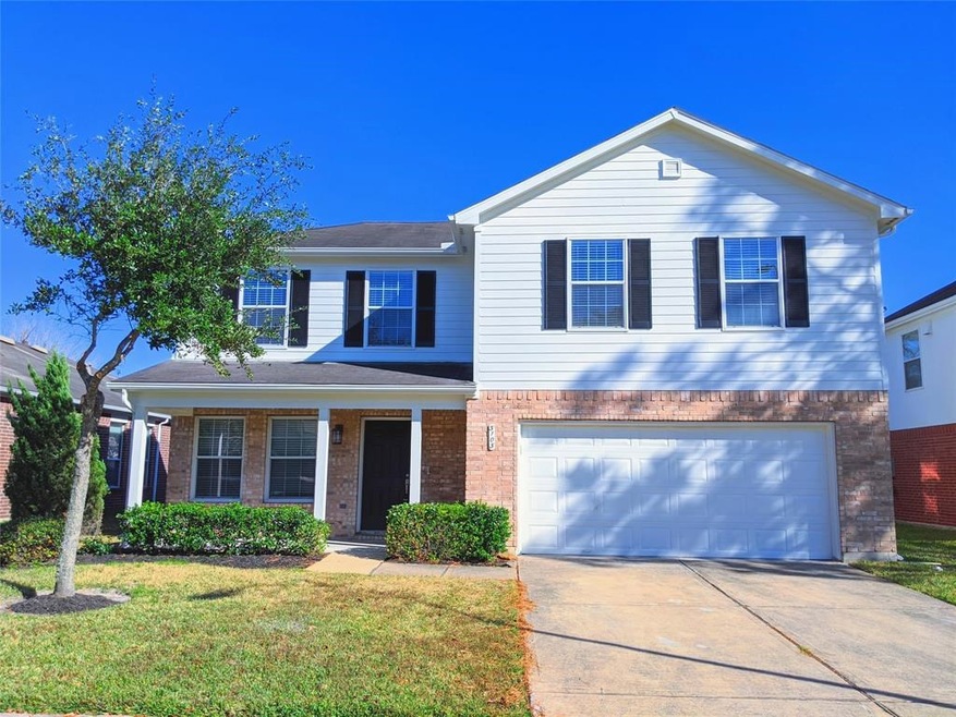 3103 Centennial Village Dr, Pearland, TX 77584 - photo 1