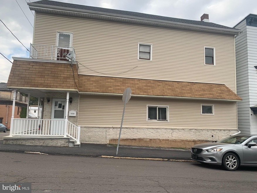 1039 Walnut St, Ashland, PA 17921 - photo 1