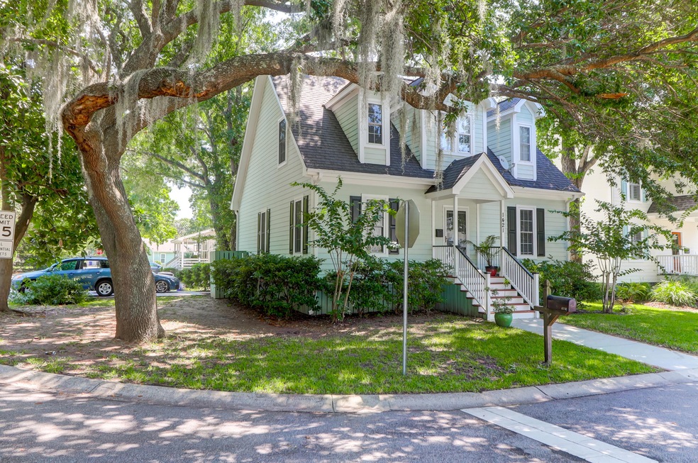 1421 N Point (2)