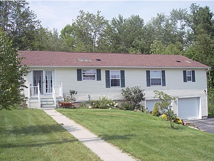 26 Stone Ridge Dr, Rutland, VT 05701 - photo 1