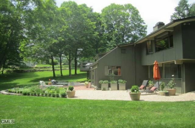 56 Marchant Rd, Redding, CT 06896 - photo 1